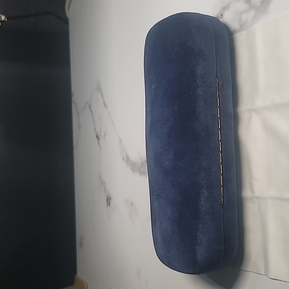 Authentic Gucci Blue  Velvet Eyewear Case - Picture 6 of 6
